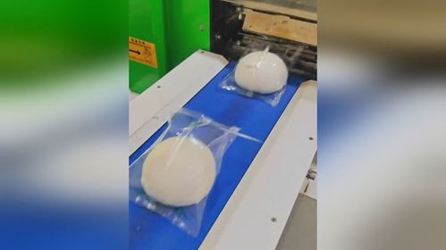 食品厂连夜加工生产做1200份早餐,馒头鸡蛋牛奶支援灾区